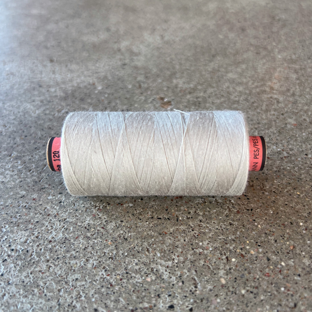 Sewing thread polyester unbleached