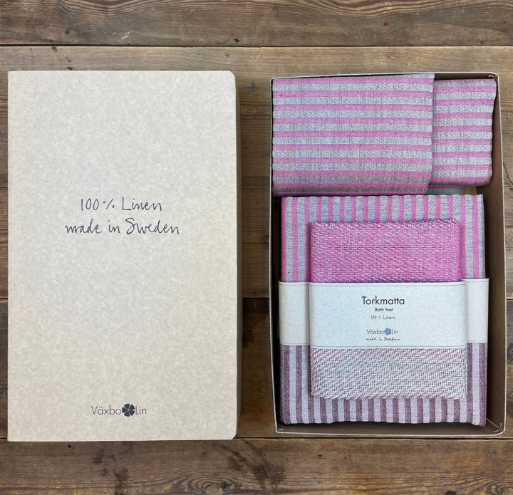 Gift set for the bath Storm cerise/bordeaux in the group PRODUCTS / GIFTS / Offers at Växbo Lin (p880-78-93-8)